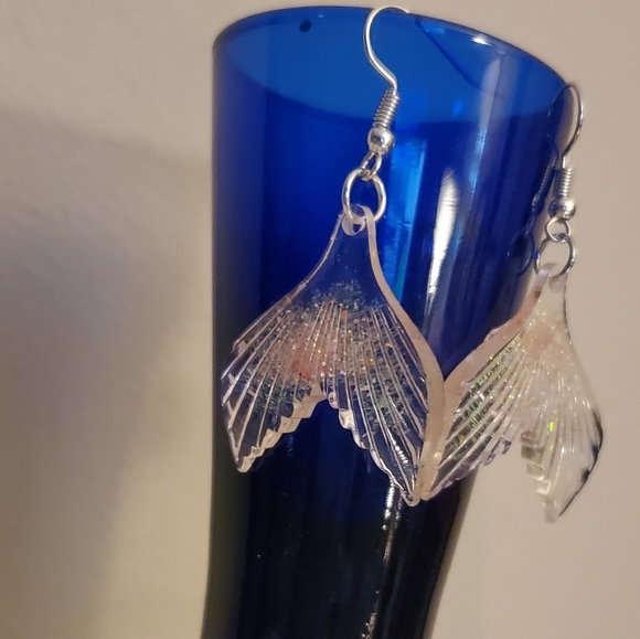 Sparkly Mermaid Tails Earrings - Picture 7 of 8
